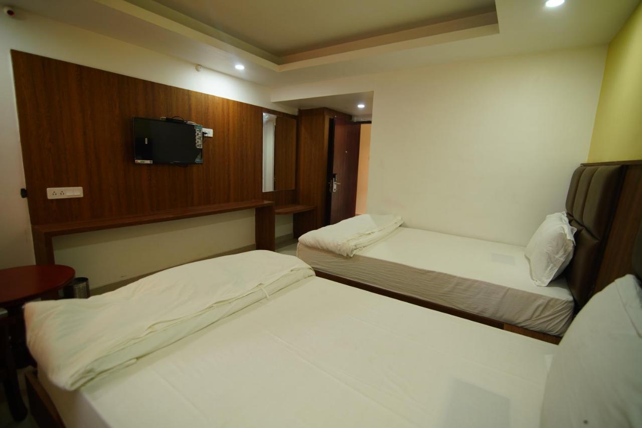Siriki Resorts Srungavarapukota Ngoại thất bức ảnh